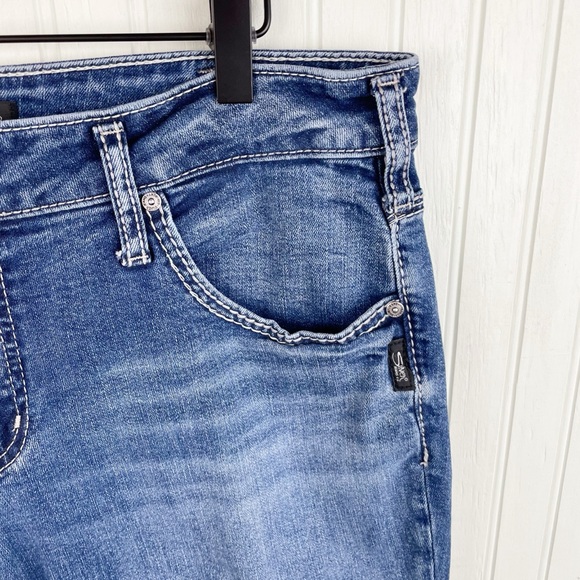 Silver Jeans Women's Boyfriend Mid Rise Slim Leg Denim Jeans Size W33 L29 - Picture 4 of 8